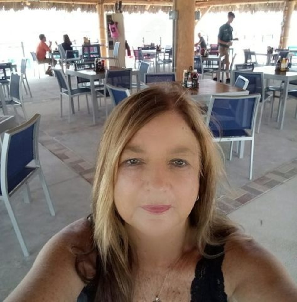 Meet your Posher, Annette